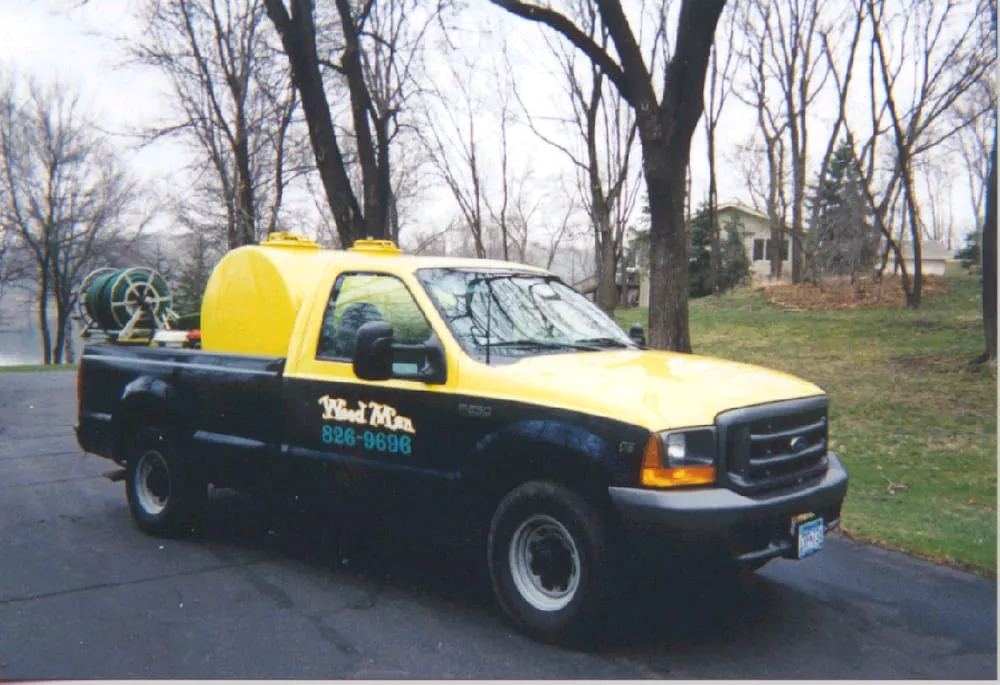 Affordable landscaping services for beautiful yards across Machesney Park, IL - Weed Man