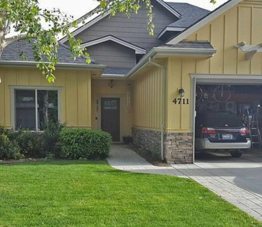 Local residential landscaping in Newtown, PA by Weed Man