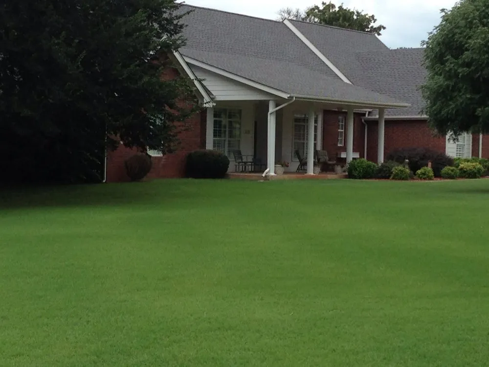 Trusted lawn mowing service in Oklahoma City, OK - Weed Man