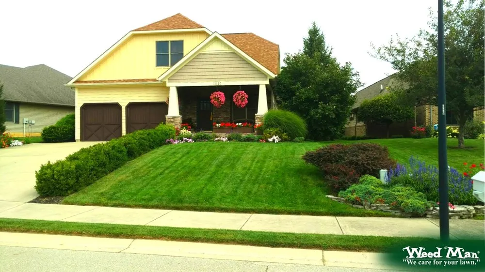Local yard maintenance with custom design across Plain City, OH - Weed Man