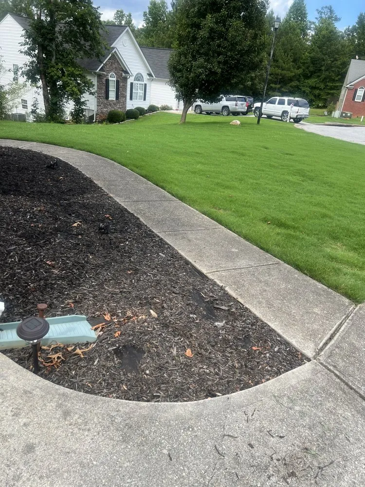 Professional lawn mowing service in Suwanee, GA - Weed Man