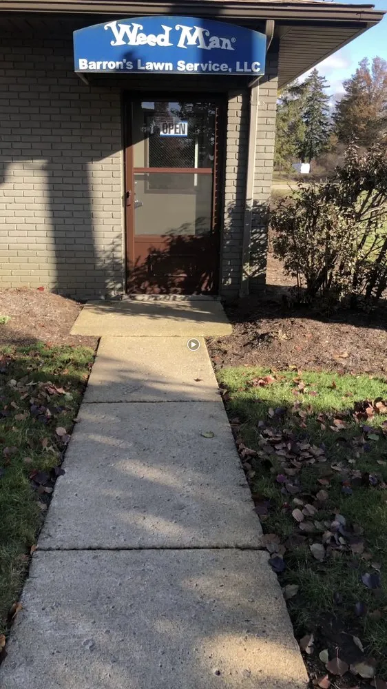 Custom residential landscaping in Toledo, OH - Weed Man