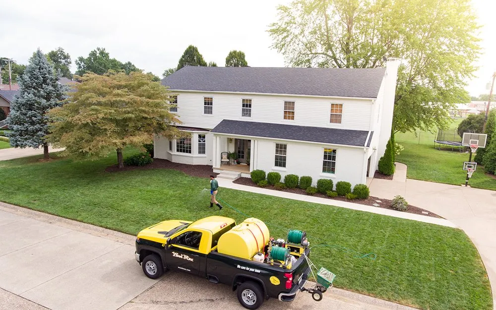 Custom yard maintenance in Winston-Salem, NC by Weed Man