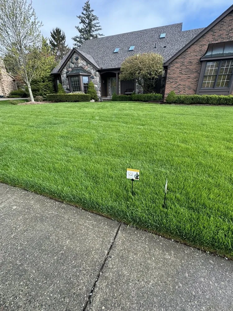 Expert landscaping services in Wixom, MI - Weed Man