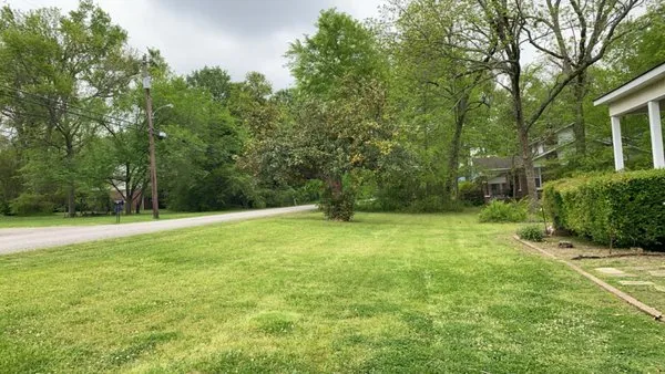 Weed Wackers Lawn and Landscaping