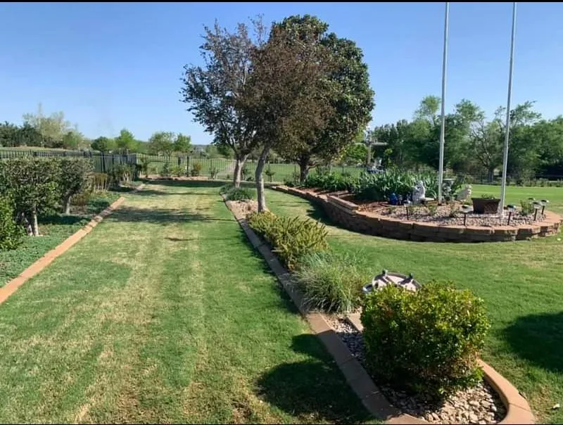 Trusted yard maintenance for year-round maintenance across Moore, OK - Weed Wackers