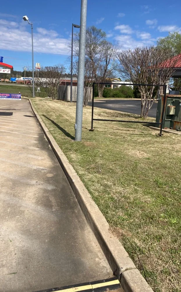 Custom residential landscaping for homes in Pocola, OK by Weed Wackerz Yard Care