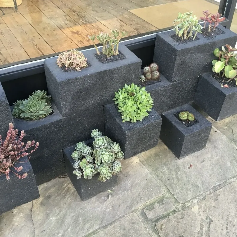 Custom residential landscaping experts serving Kalamazoo, MI - Weedmo Services