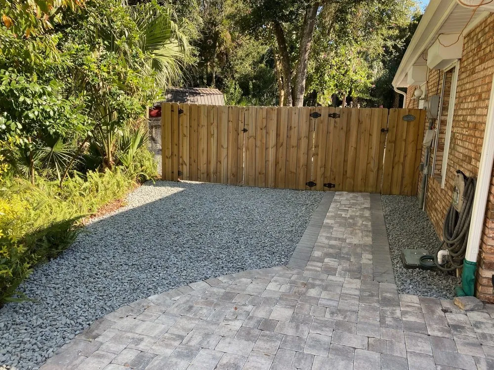 Custom landscaping services for beautiful yards in Ormond Beach, FL by Weedo's Landscape Supply