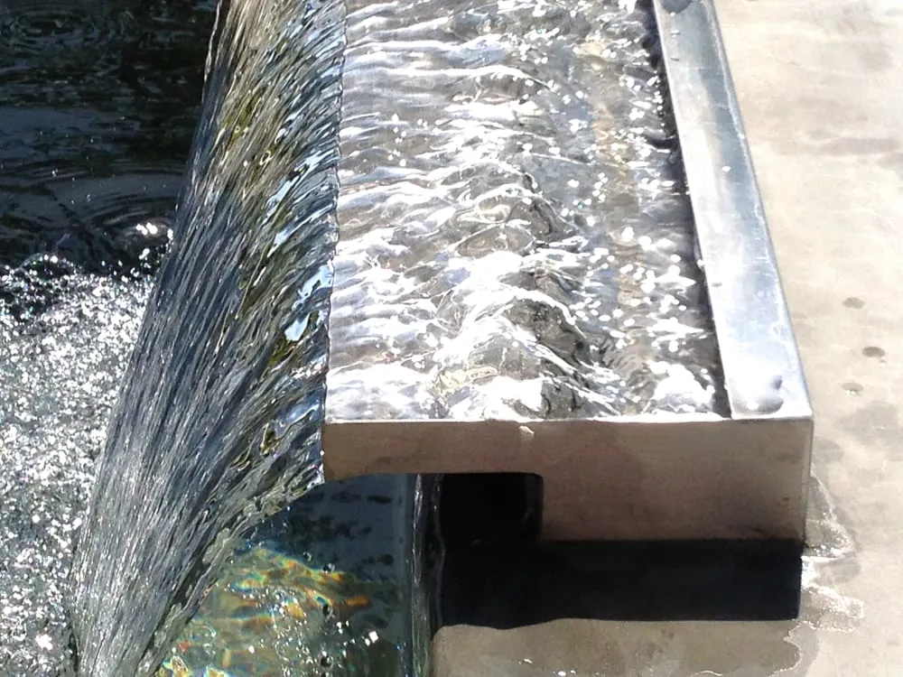 Top-rated lawn mowing service in Los Angeles, CA by Weeds Garden & Interior Design