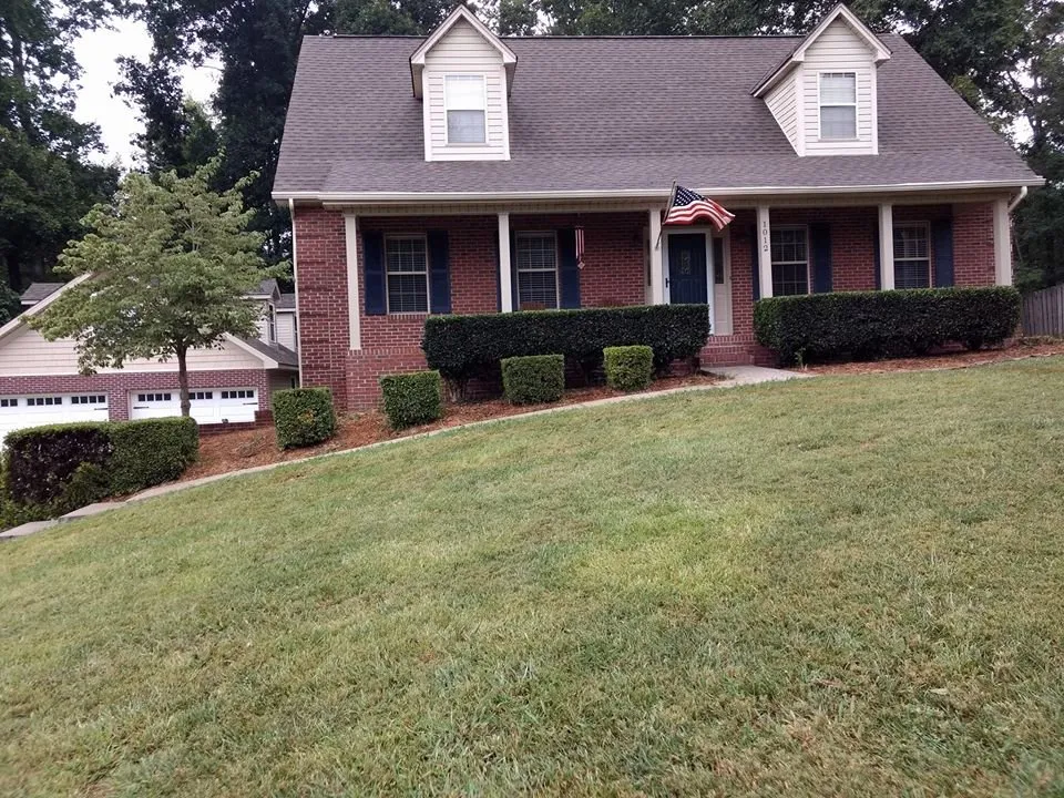 Custom garden landscaping for outdoor upgrades in Morristown, TN by Weeds-N-Things