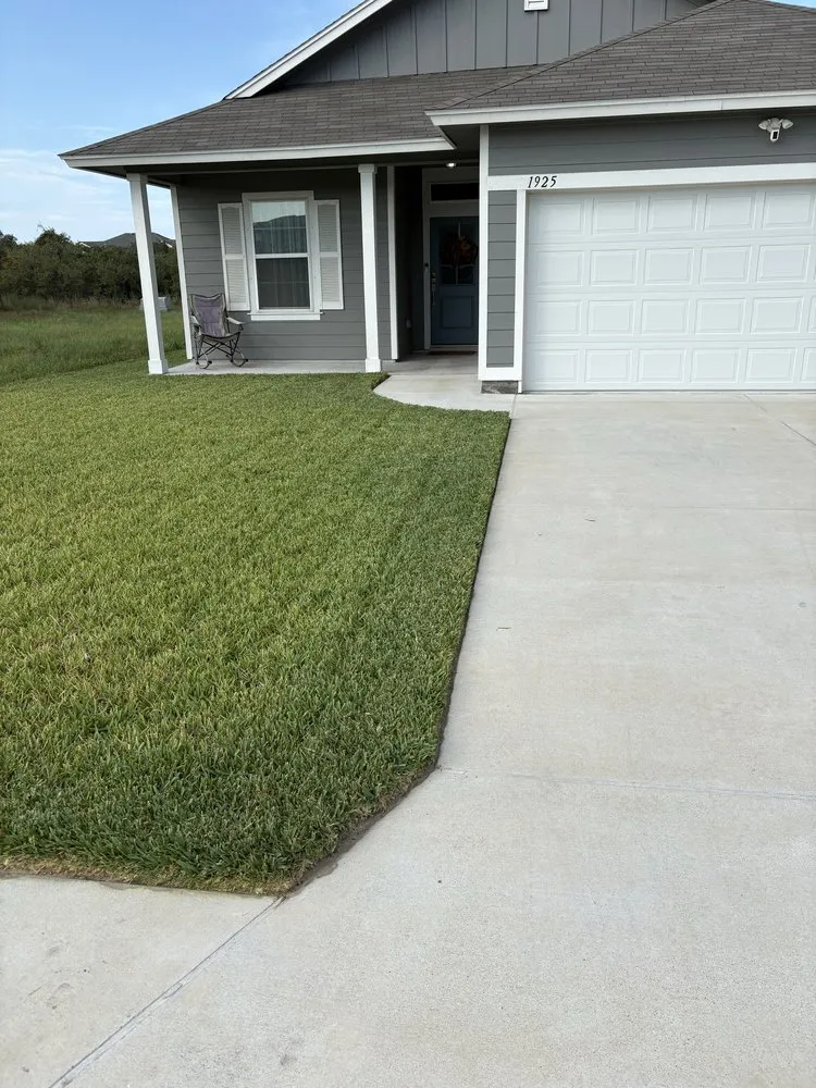 Affordable garden landscaping in CTY BY THE SE, TX - Weekend Warrior Land Management