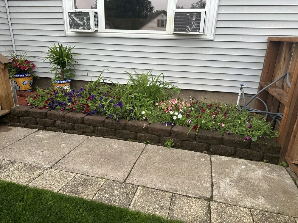 Reliable residential landscaping experts serving Rhinelander, WI - Weekend Warriors lawn and prune