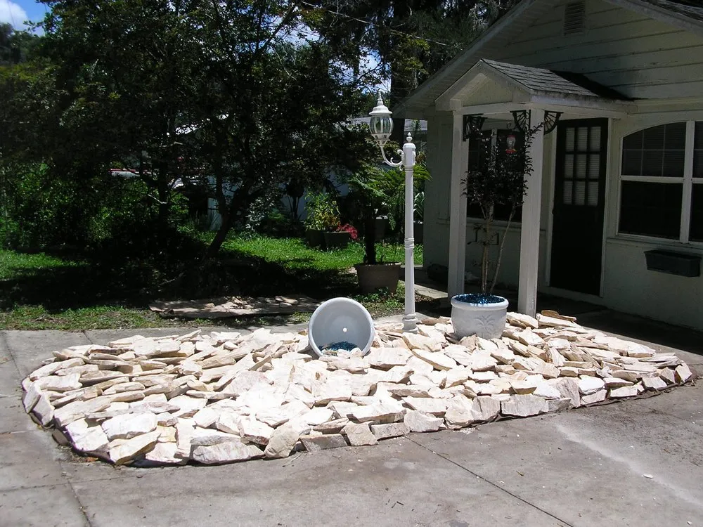 Custom yard cleanup service experts serving Weeki Wachee, FL - Weeki Wachee Stone Yard
