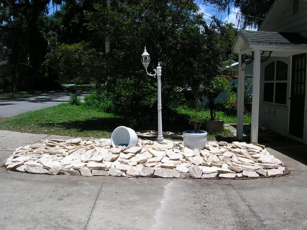 Local garden landscaping experts serving Weeki Wachee, FL - Weeki Wachee Stone Yard