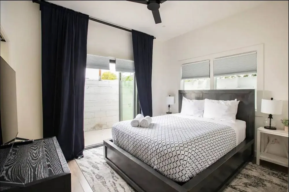 Local garden landscaping for outdoor upgrades in Tarzana, CA by Wefiks