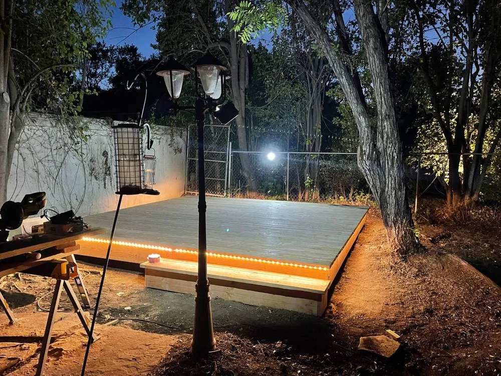 Professional residential landscaping with custom design in Tarzana, CA by Wefiks