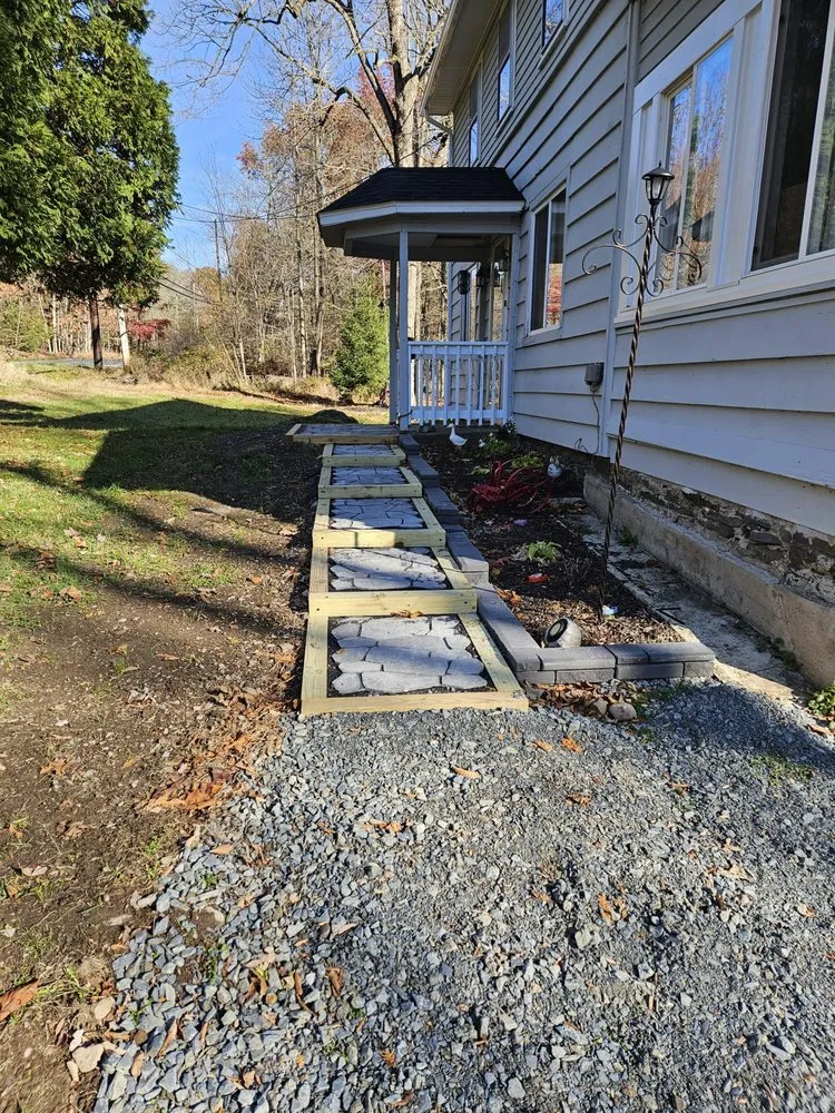 Reliable garden landscaping in East Stroudsburg, PA by Weidas Landscaping