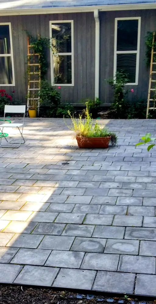 Local yard maintenance near you in Canton, GA by Weisert Landscaping Services