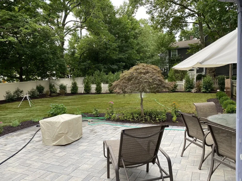 Professional garden landscaping for homes in Pittstown, NJ by Weiss Landscaping