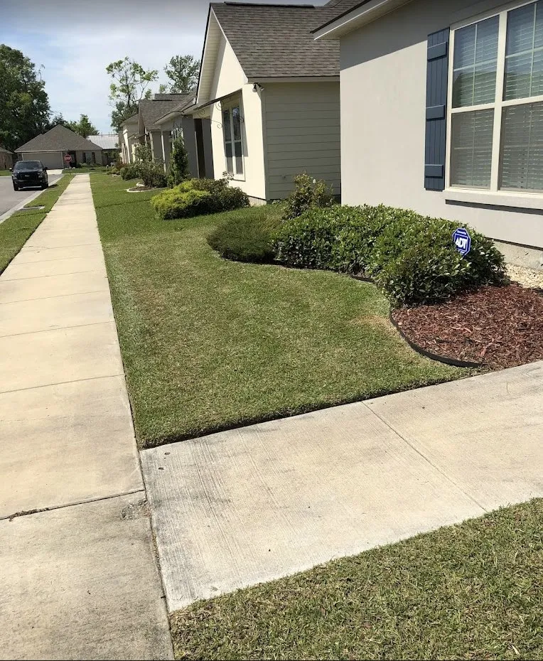 Top-rated landscaping services with custom design across Aubrey, TX - Welcome Home Landscaping & Powerwashing