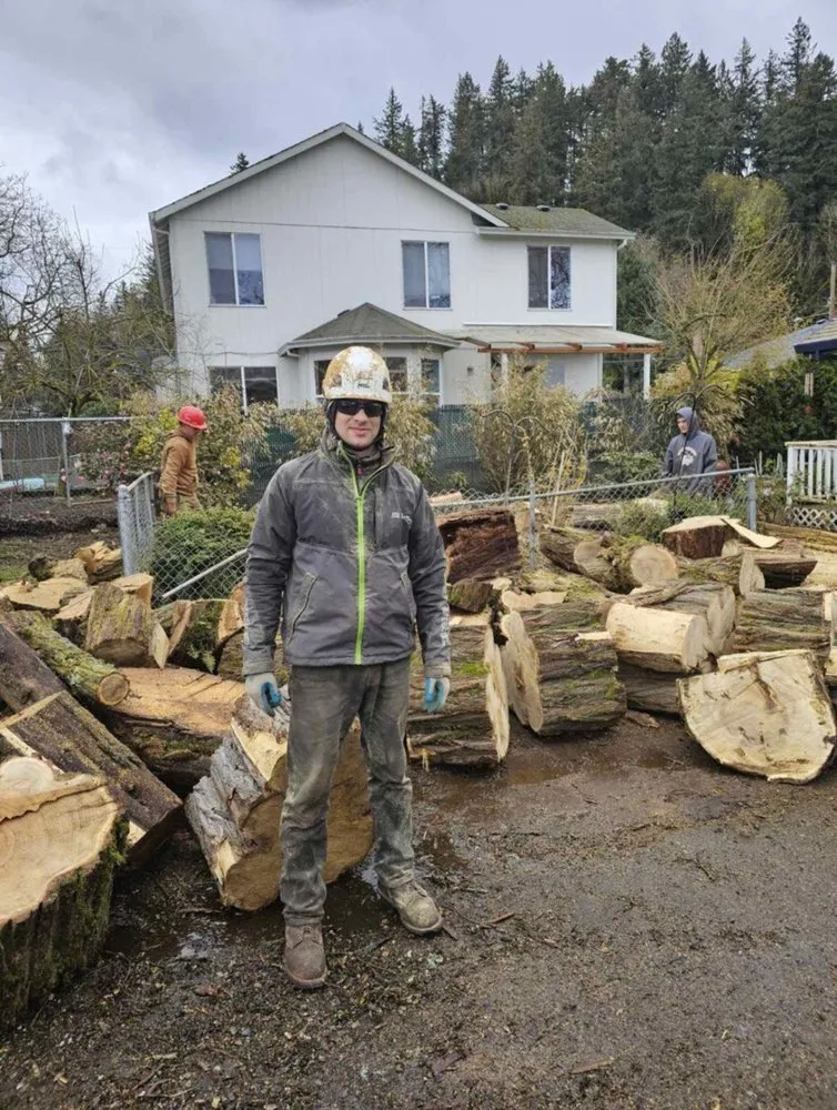 Expert lawn care service for homes in Vancouver, WA by Well Groomed Yard