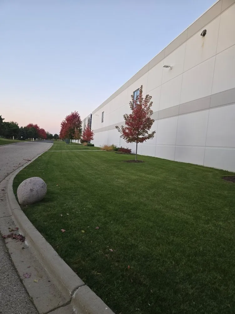 Custom garden landscaping experts serving Butler, WI - Wells Landscaping