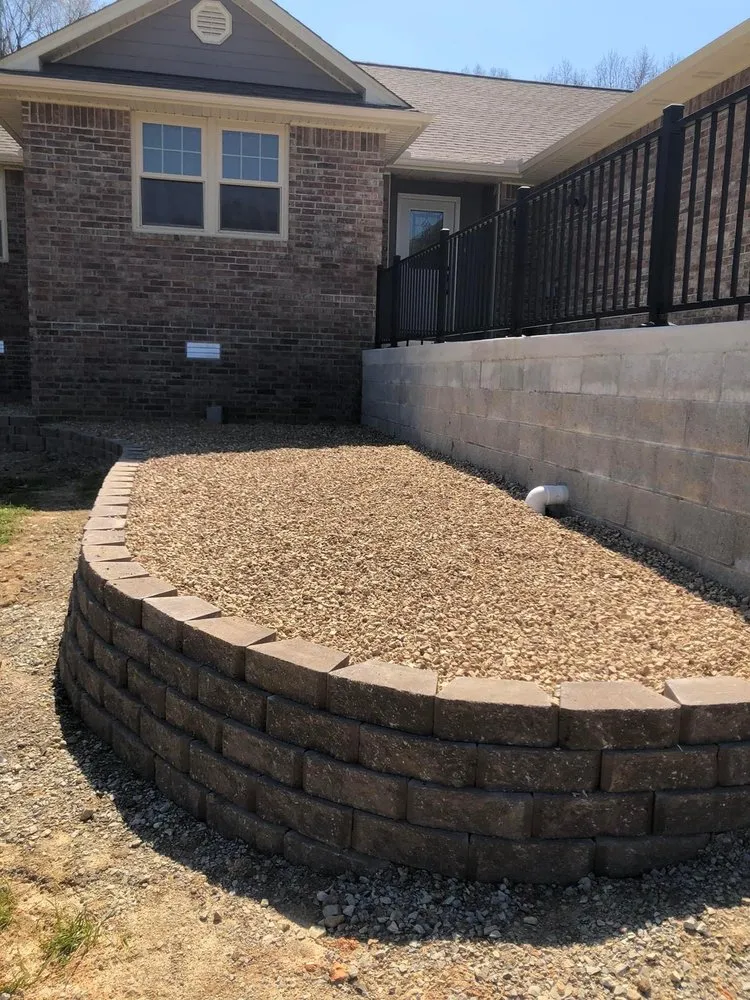 Reliable landscaping services for beautiful yards across Mountain Home, AR - Wells Landscaping