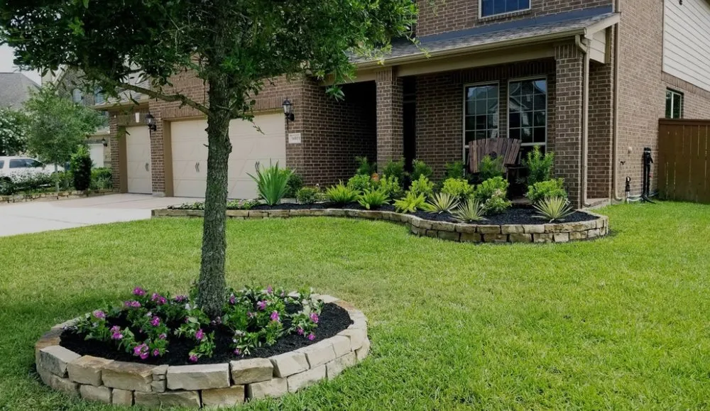 Trusted outdoor landscaping near you across Cleveland, OH - Wells Repair And Landscaping