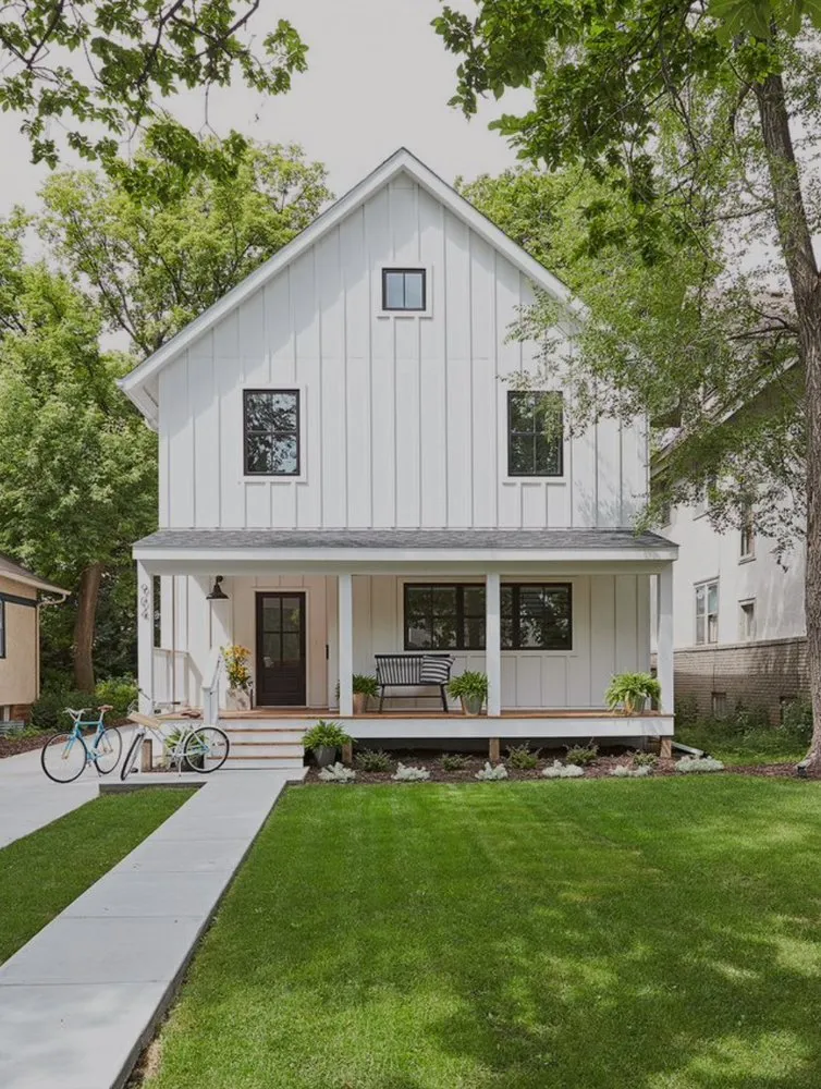 Local yard cleanup service experts serving Cleveland, OH - Wells Repair And Landscaping