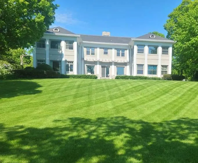 Local residential landscaping with custom design in Minneapolis, MN by Wellsy Outdoor Services