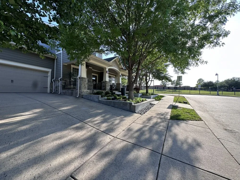 Custom residential landscaping experts serving Allen, TX - Wemow