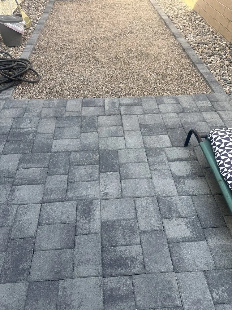 Top-rated garden landscaping in Las Vegas, NV by Wen Vic