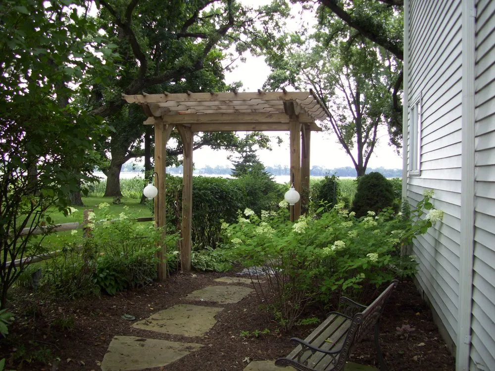 Affordable lawn care service in Lake Bluff, IL - Wendt Landscaping