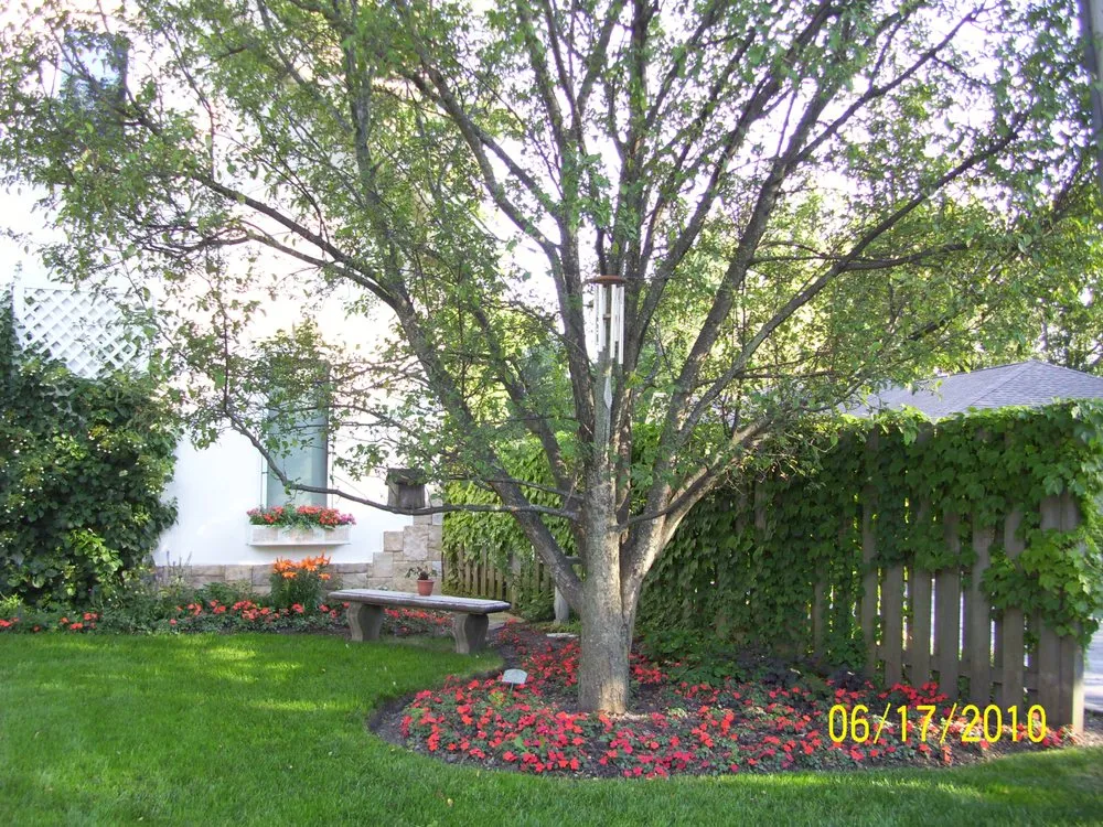 Local landscaping services for homes in Lake Bluff, IL by Wendt Landscaping