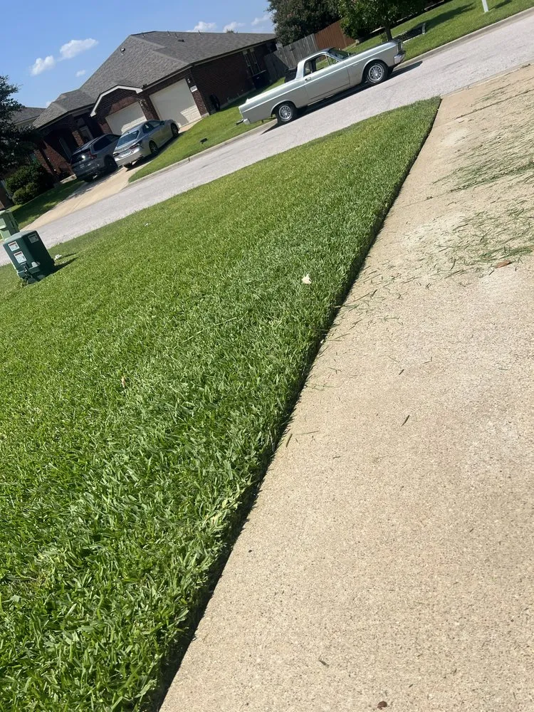 Local outdoor landscaping for beautiful yards in Temple, TX by Wenstrom Yard Works
