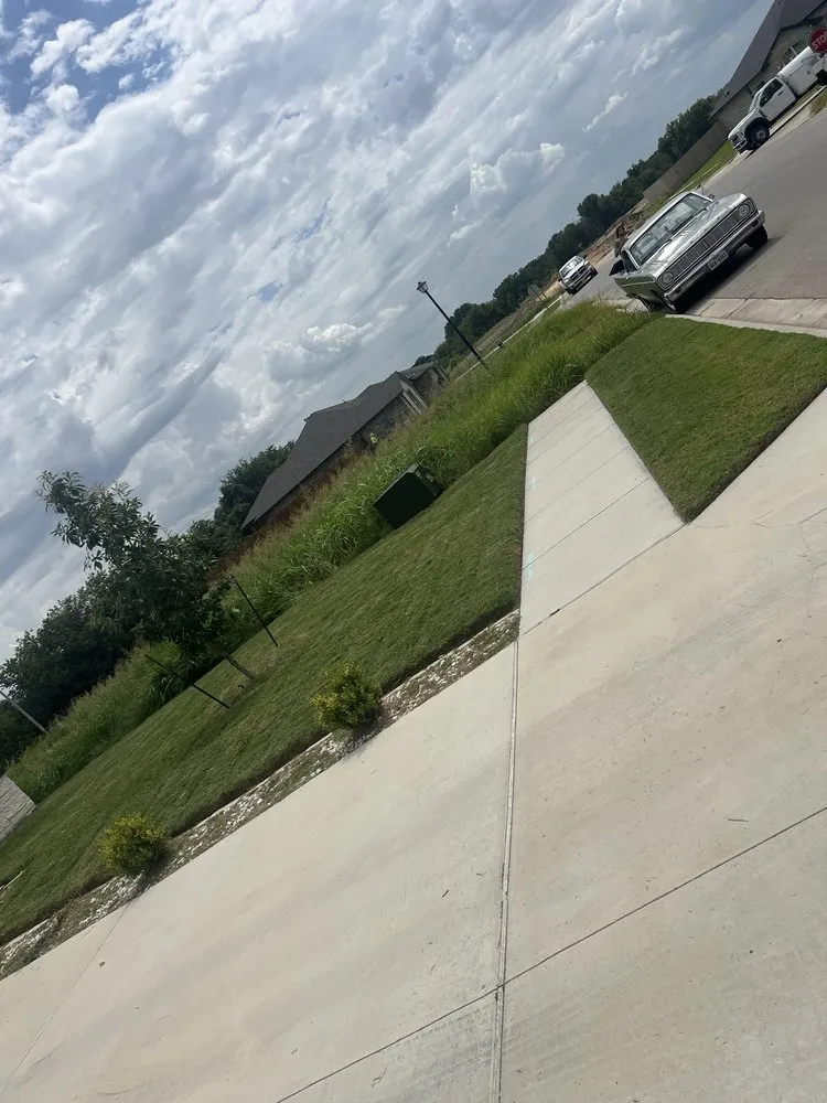 Expert garden landscaping experts serving Temple, TX - Wenstrom Yard Works