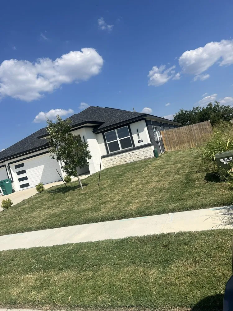 Local yard cleanup service in Temple, TX - Wenstrom Yard Works
