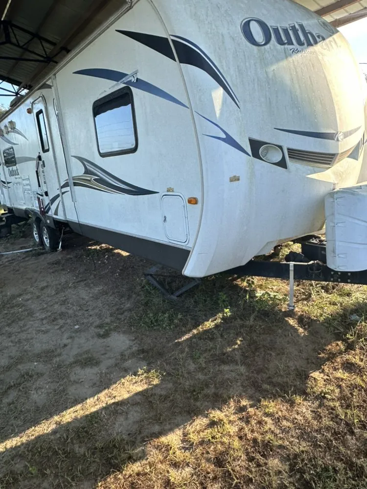 Local outdoor landscaping in Sneads, FL by Wentz Landscaping And Handyman Services