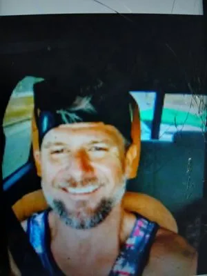 Wes Odd Job Services Logo