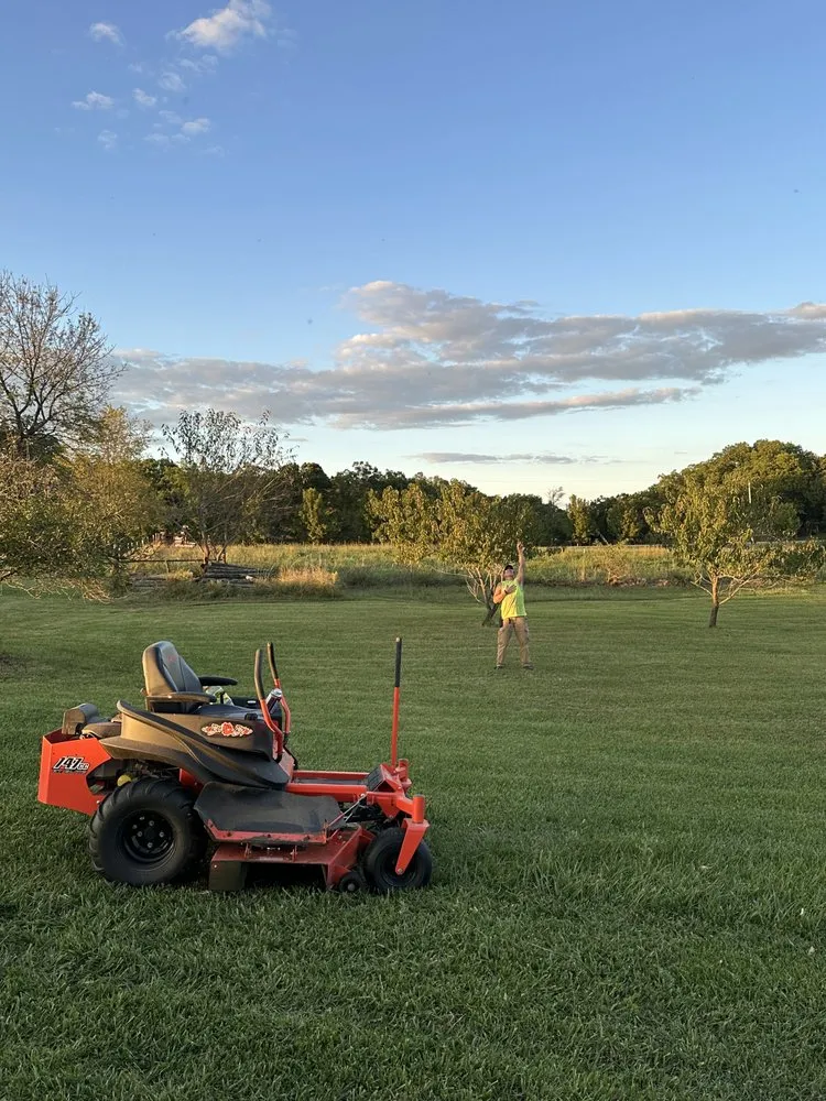 Local residential landscaping for beautiful yards in Macon, MO by Wesley's Lawn & Order And More