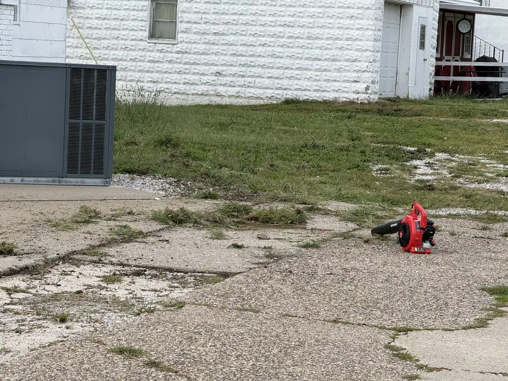 Reliable yard cleanup service in Macon, MO - Wesley's Lawn & Order And More