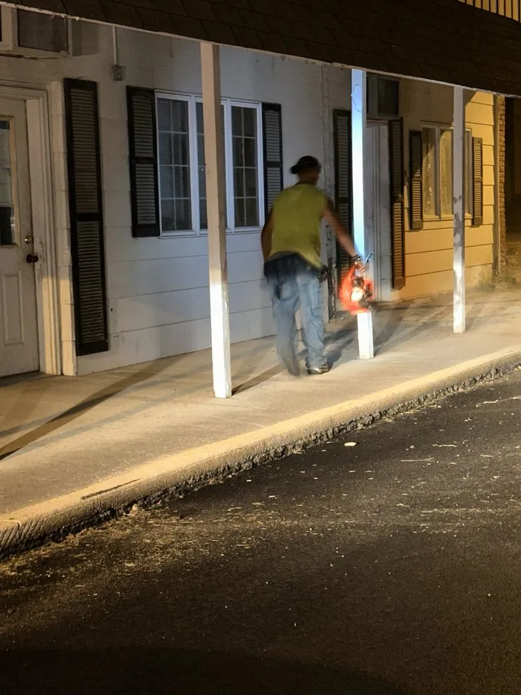 Reliable lawn care service for outdoor upgrades across Macon, MO - Wesley's Lawn & Order And More