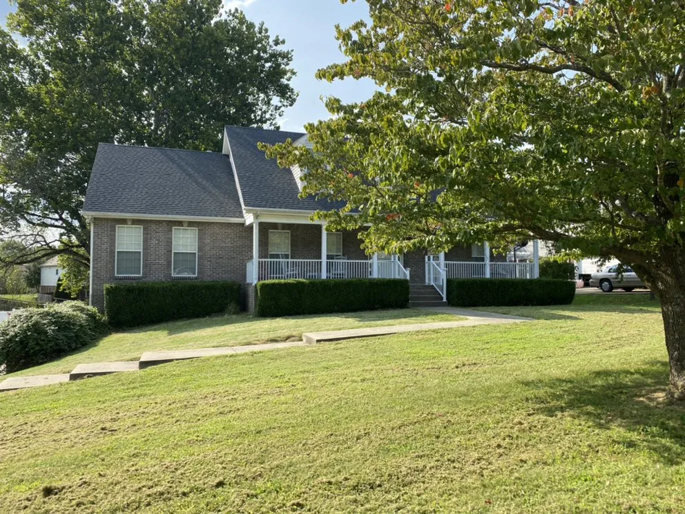 Affordable outdoor landscaping in Clarksville, TN - Wesleys Lawncare