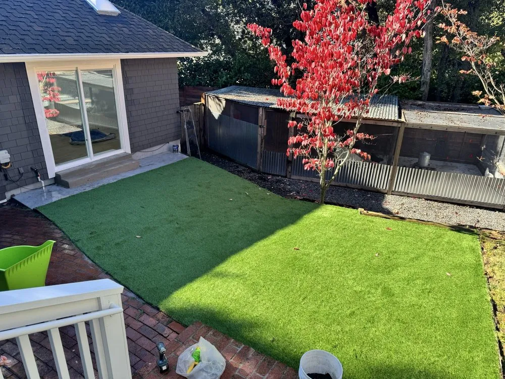 Custom yard maintenance in Santa Rosa, CA by West Bay Garden