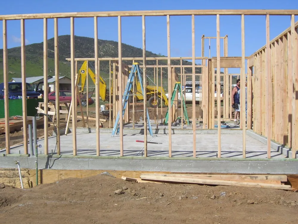Affordable residential landscaping in Santa Margarita, CA - West Coast Construction and Clean Ups