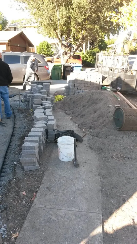 Custom landscape design with custom design in Santa Margarita, CA by West Coast Construction and Clean Ups