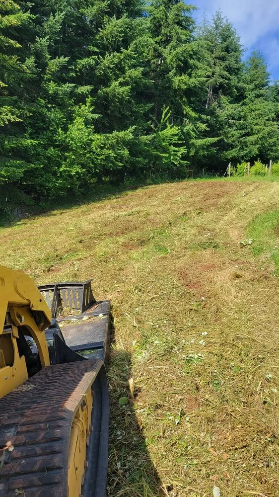 Custom garden landscaping for residential properties in Dayton, OR by West Coast Land Renewal