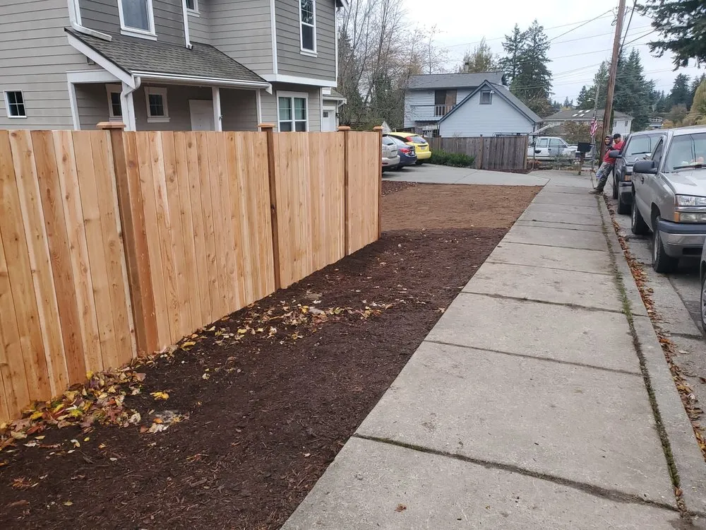 Top-rated lawn mowing service experts serving Everett, WA - West Coast Landscaping Services