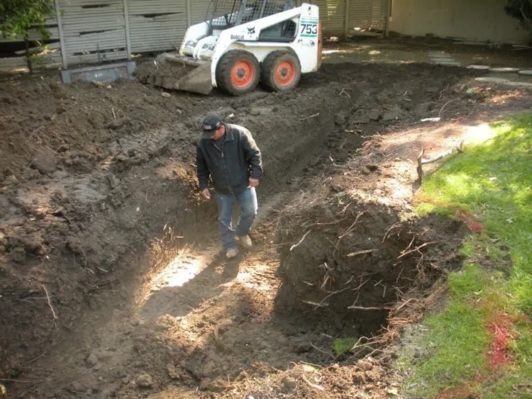 Expert lawn care service in Woodland Hills, CA by West Coast Pond